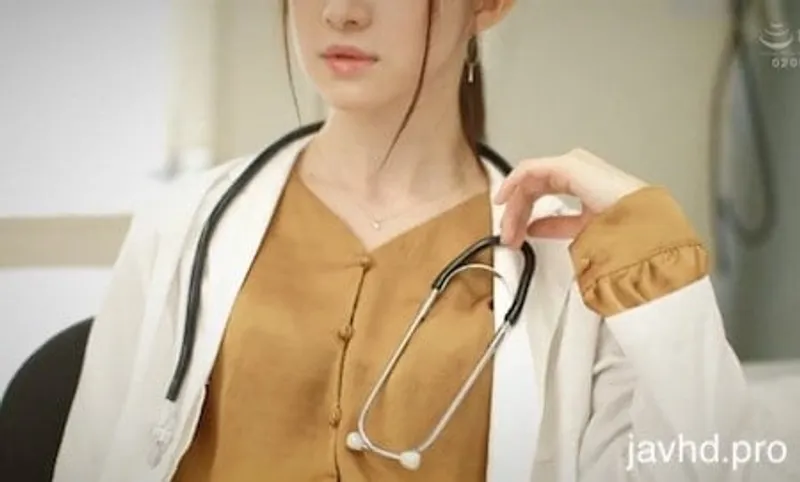 [abw-094] bác sĩ xinh quá, lại còn dâm nữa yuiki rumina